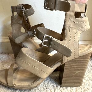 Strappy platform sandal. Gently used. Size 9